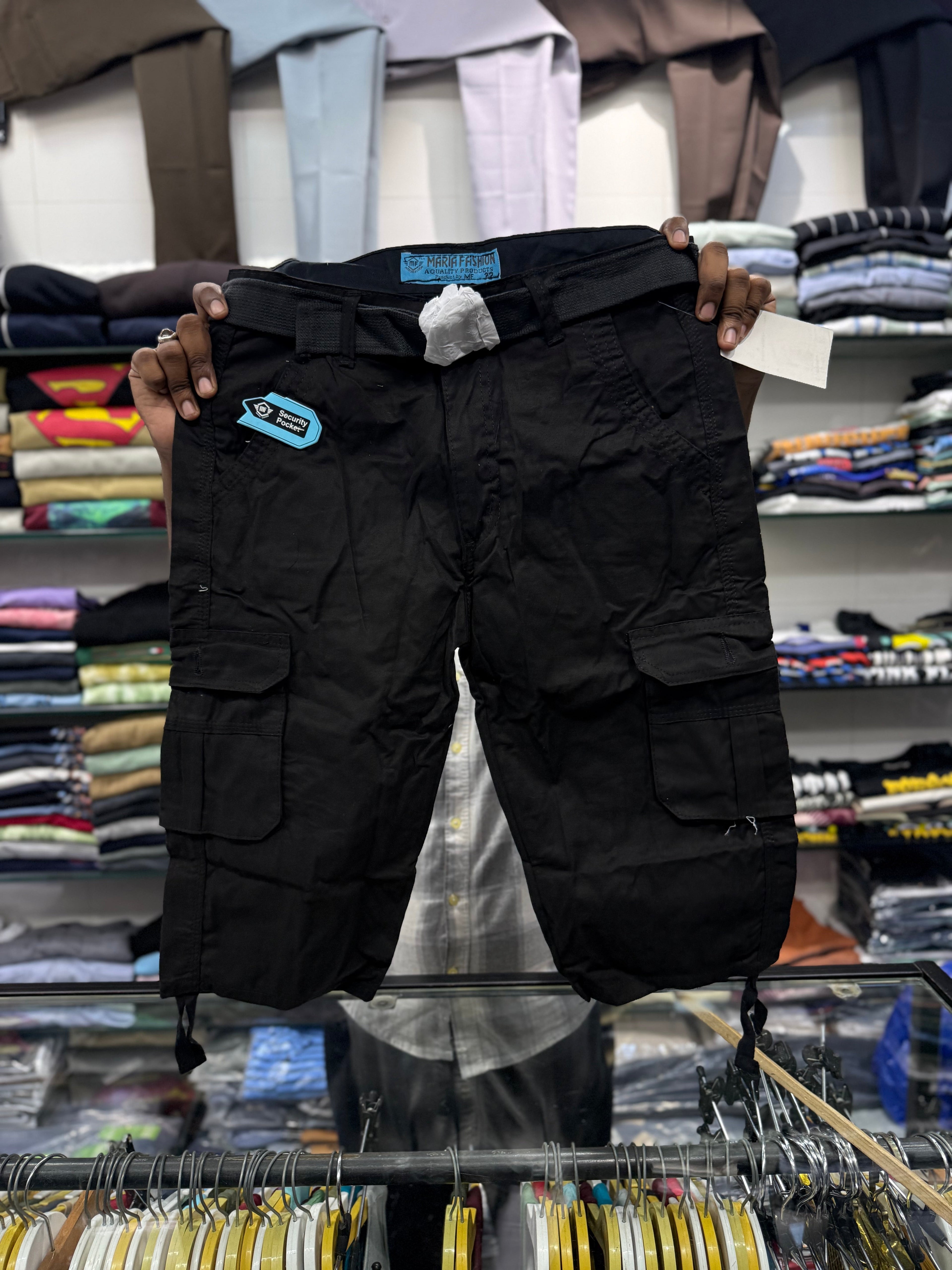 3/4 Cargo Shorts Fiya Collections