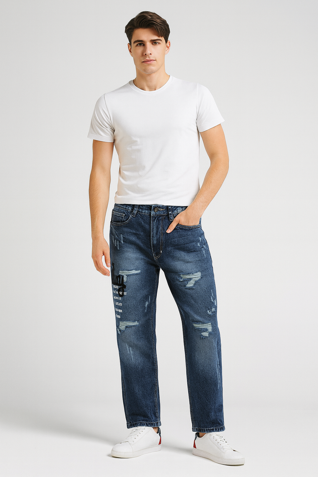 Men’s Torn Baggy Jeans