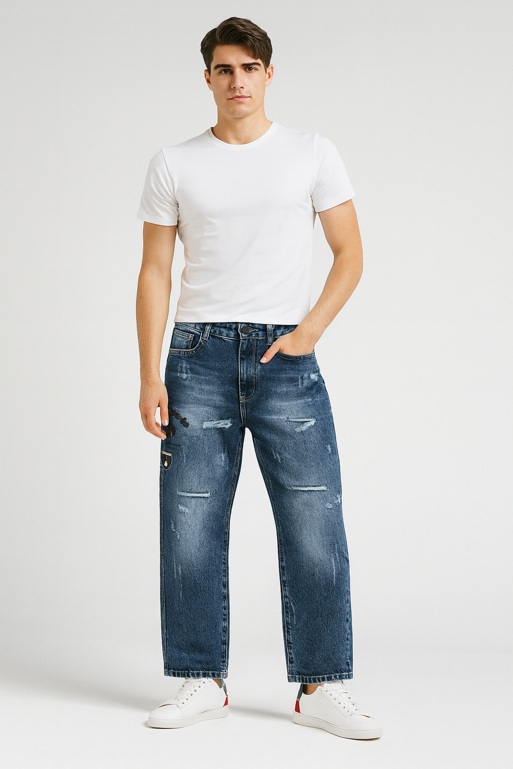 Men’s Torn Baggy Jeans